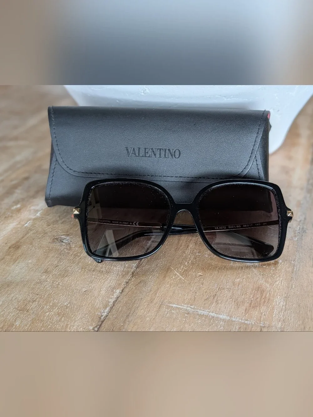 NEW Valentino Black Gradient Square Sunglasses with Branded Case